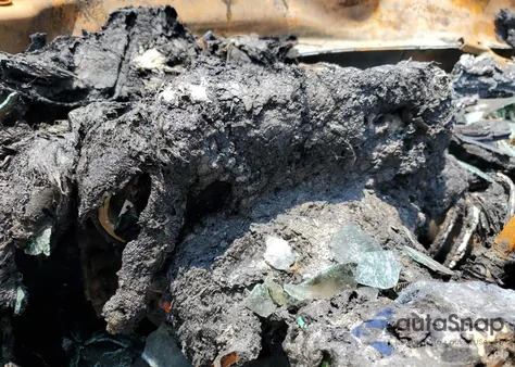 2015 Chevrolet Silverado C1500 Lt z USA, uszkodzony, nr VIN 1GCRCREC9FZ158380